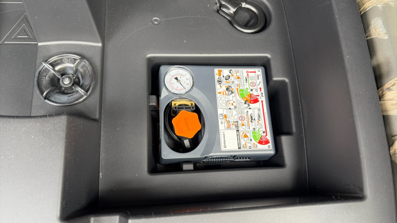 Nissan Juke 1.0 DiG-T 114 N-Connecta 5dr Petrol Hatchback